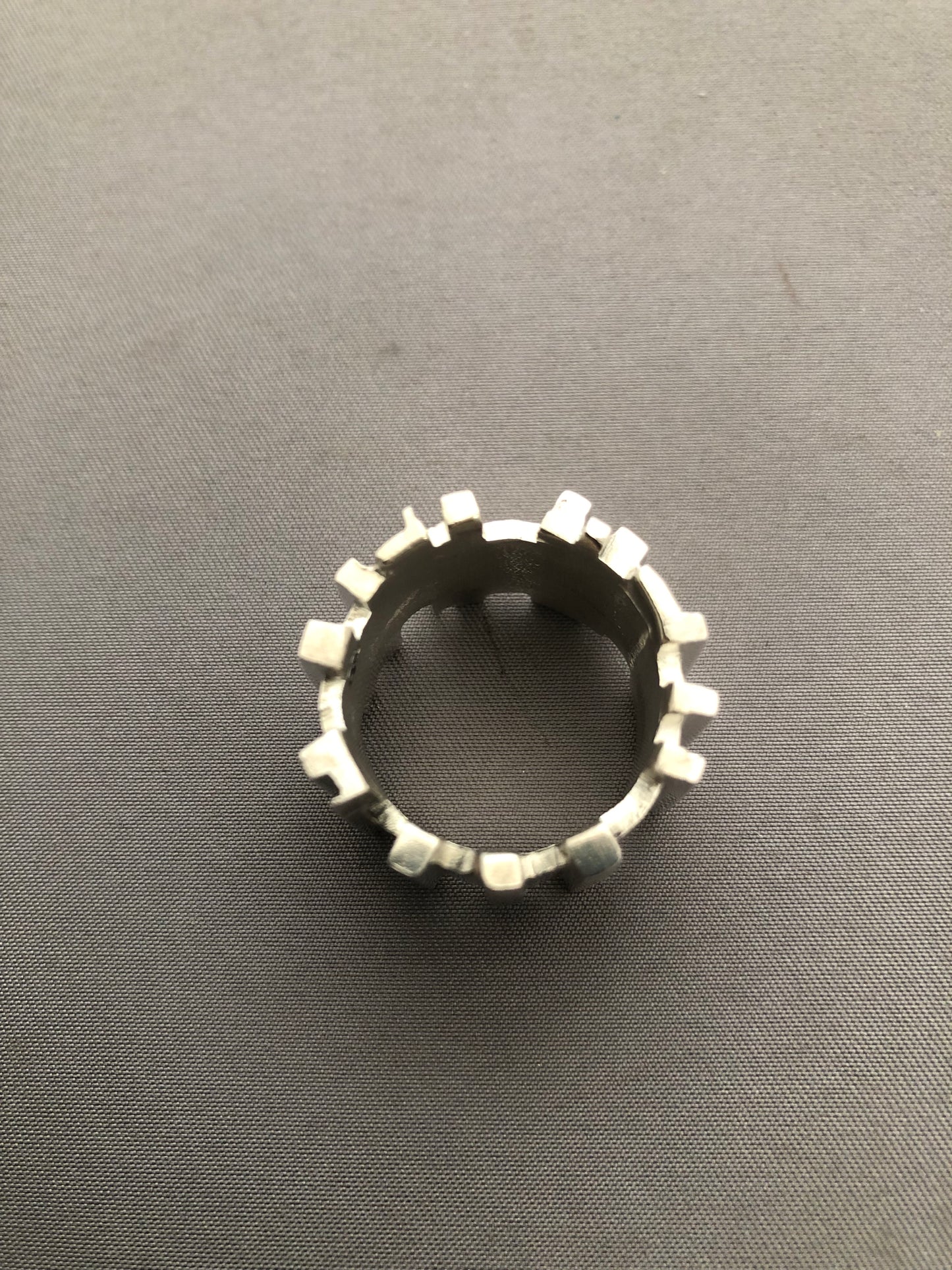 Men’s heavy solid silver Ruff Random ring