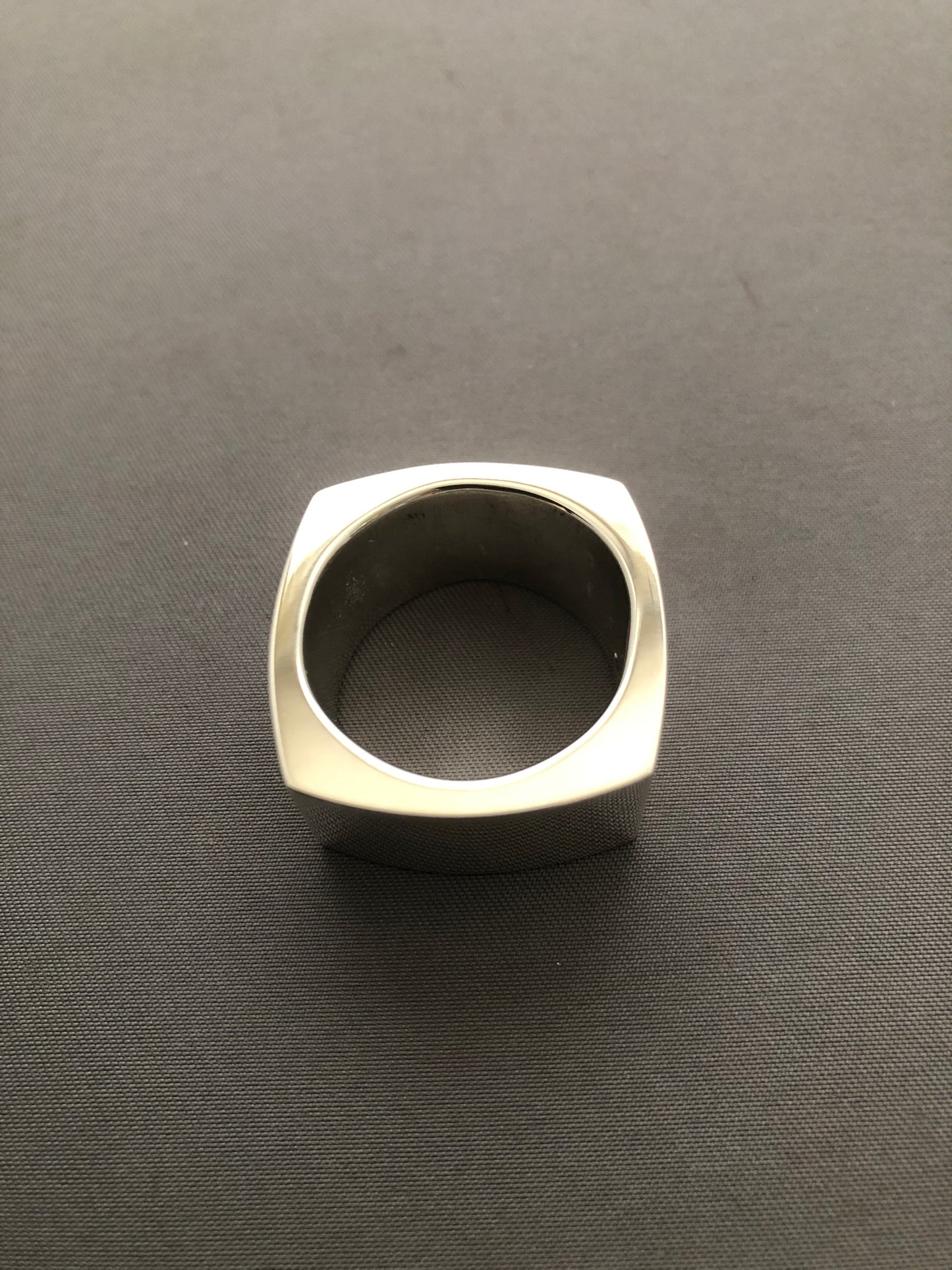 Mens solid silver heavy large plain square ring