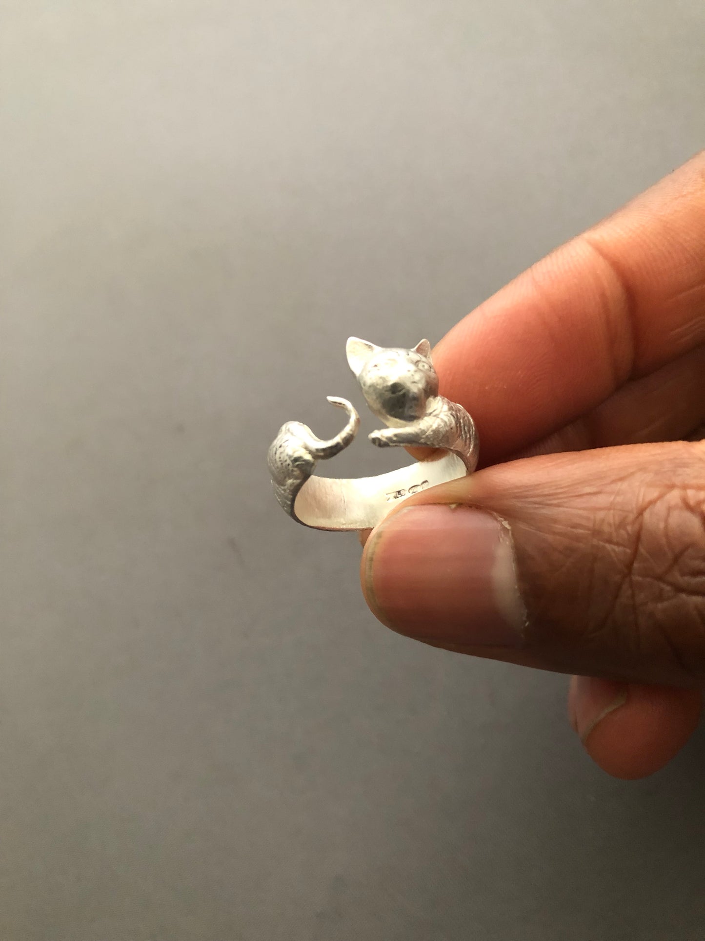 Ladies solid silver Cat ring