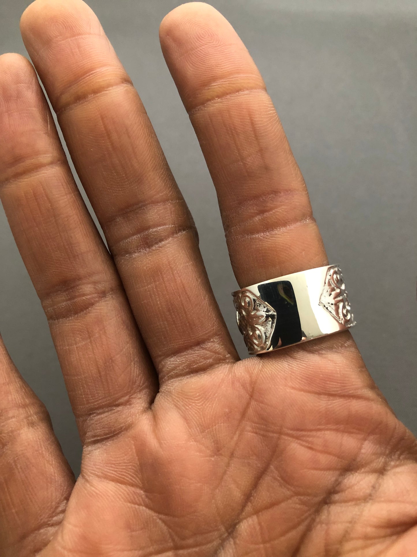 Men’s solid silver heavy buckle ring