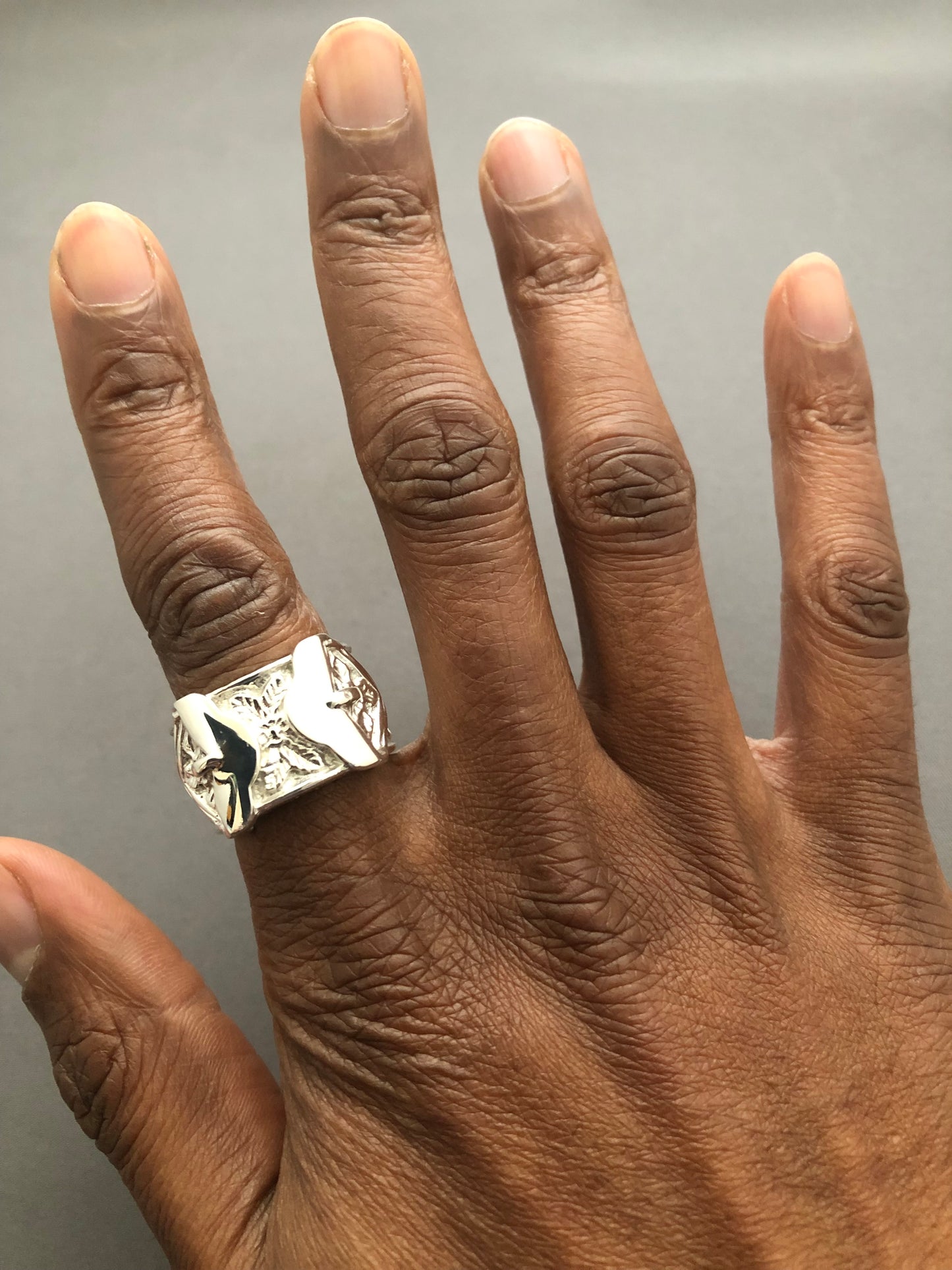 Men’s solid silver heavy buckle ring