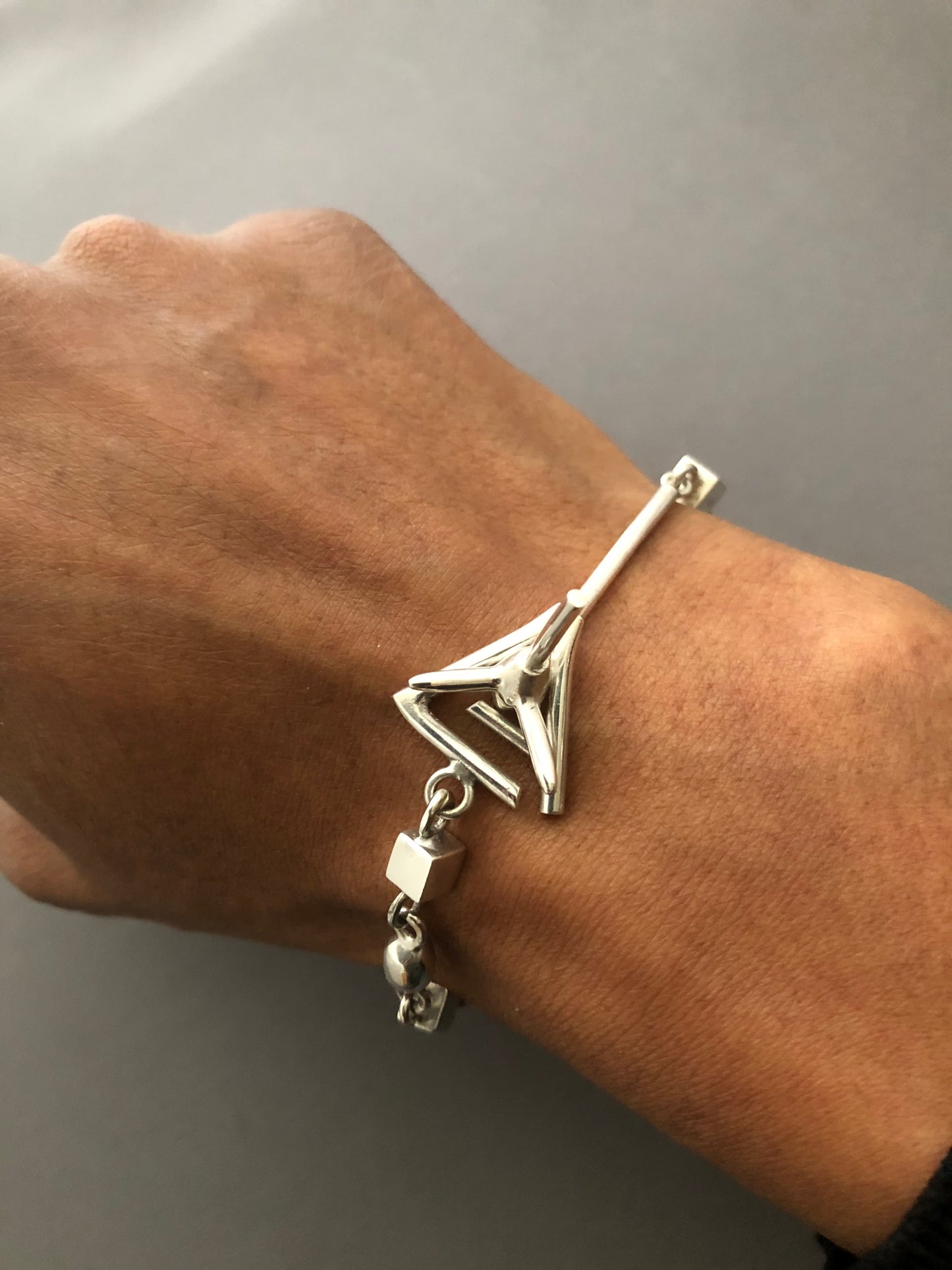 Men’s solid silver spike bracelet