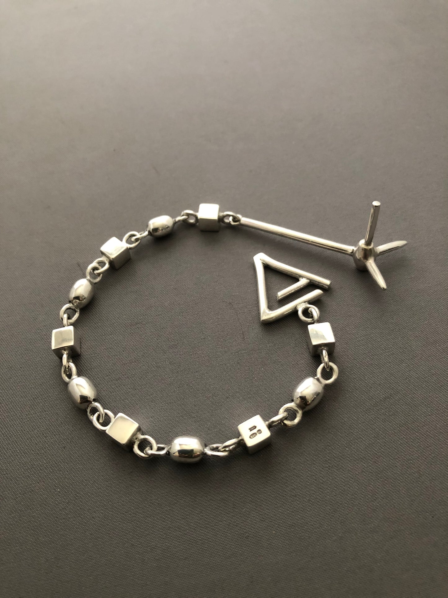 Men’s solid silver spike bracelet