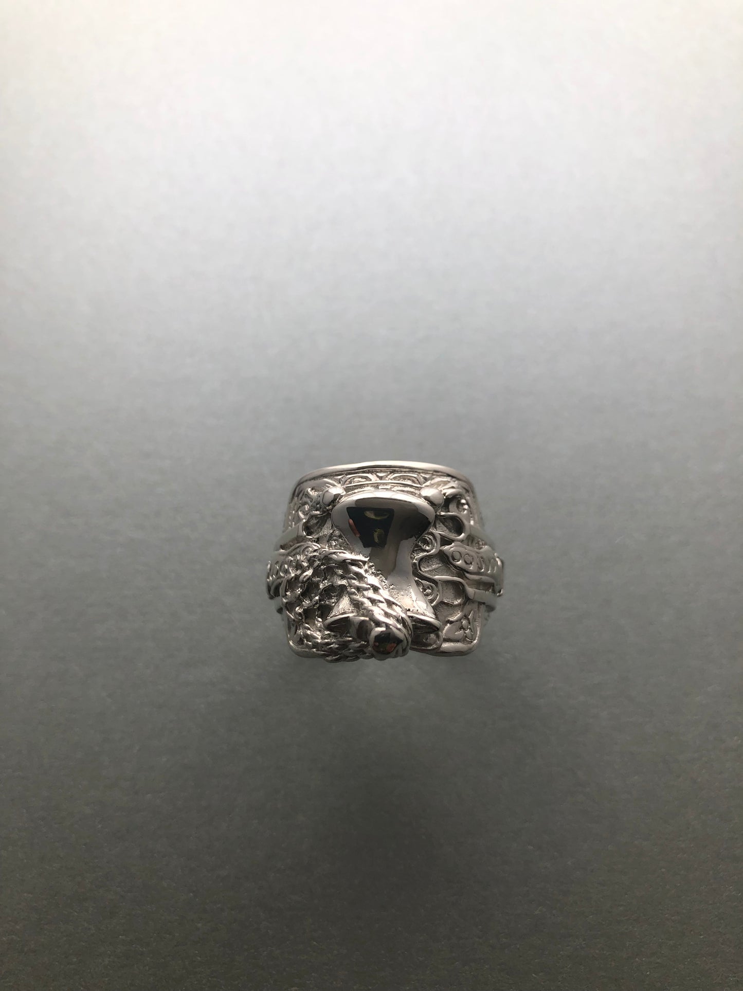 Men’s solid silver saddle ring