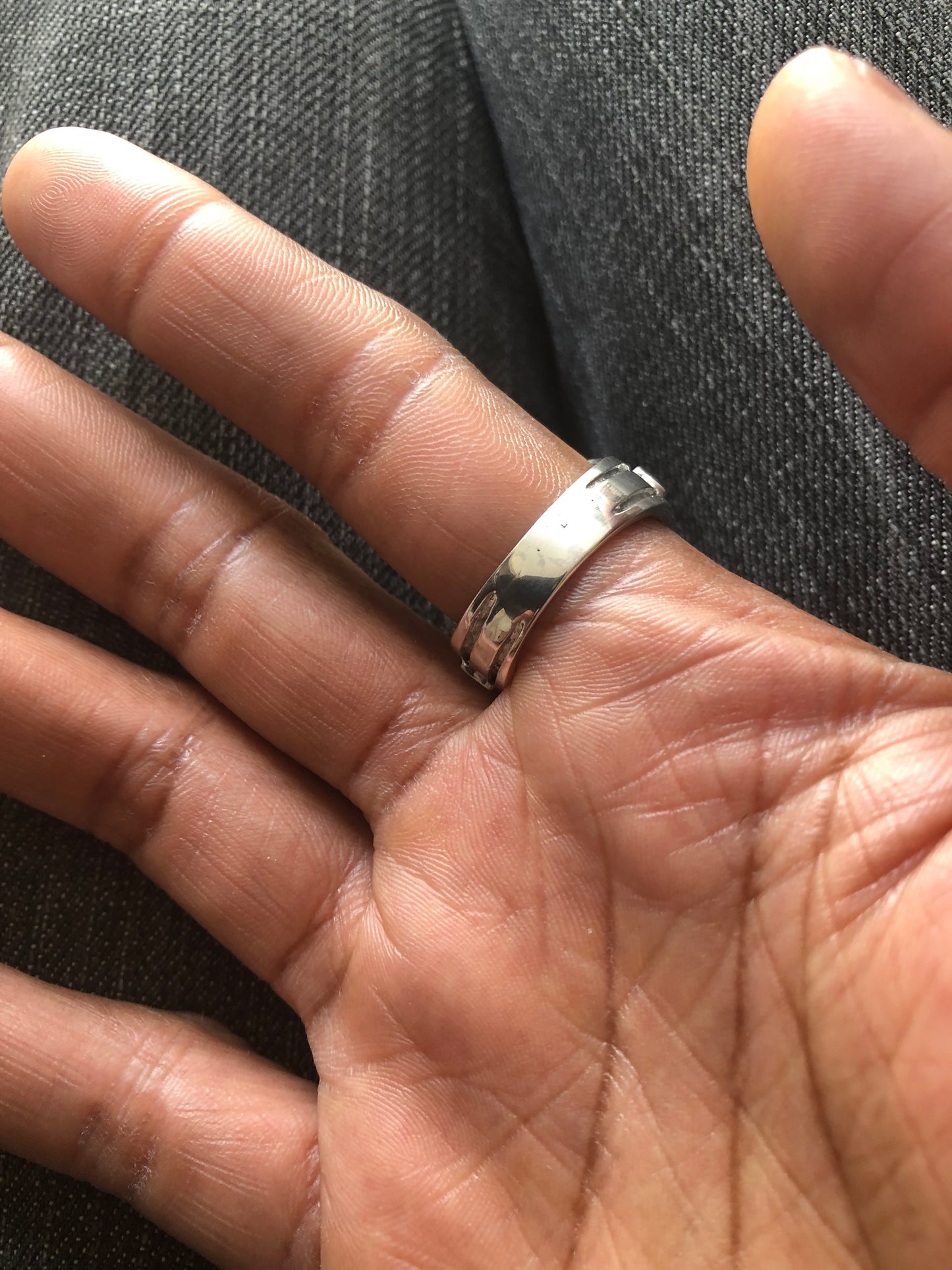Men’s solid silver saddle ring