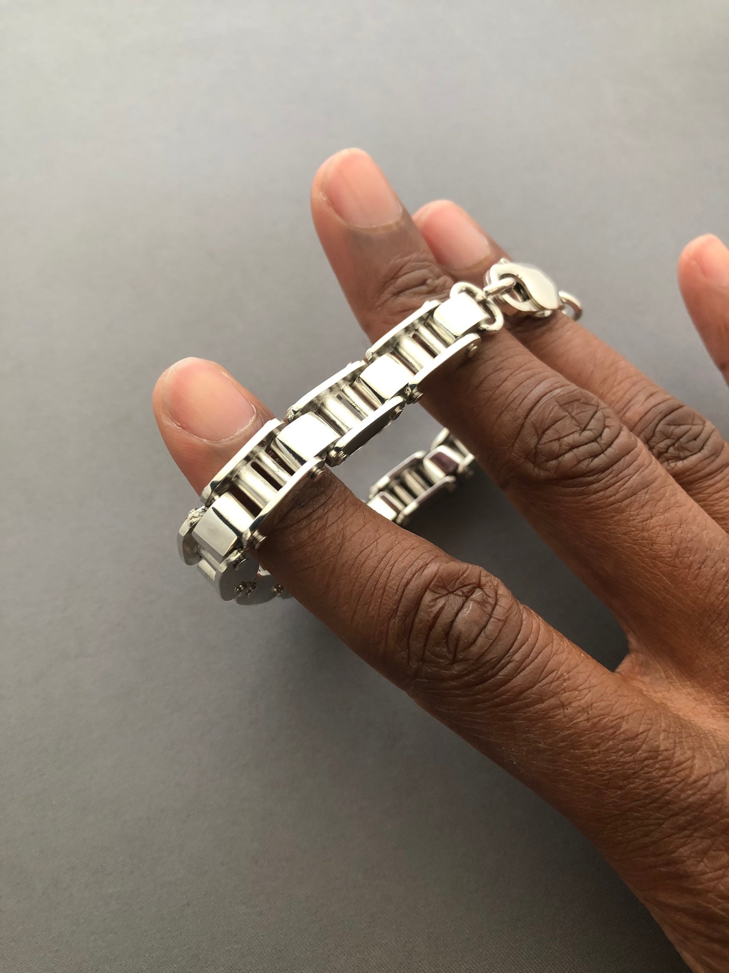 Men’s solid silver bracelet
