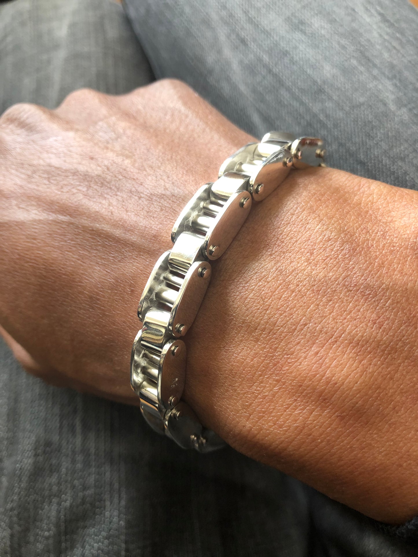 Men’s solid silver bracelet