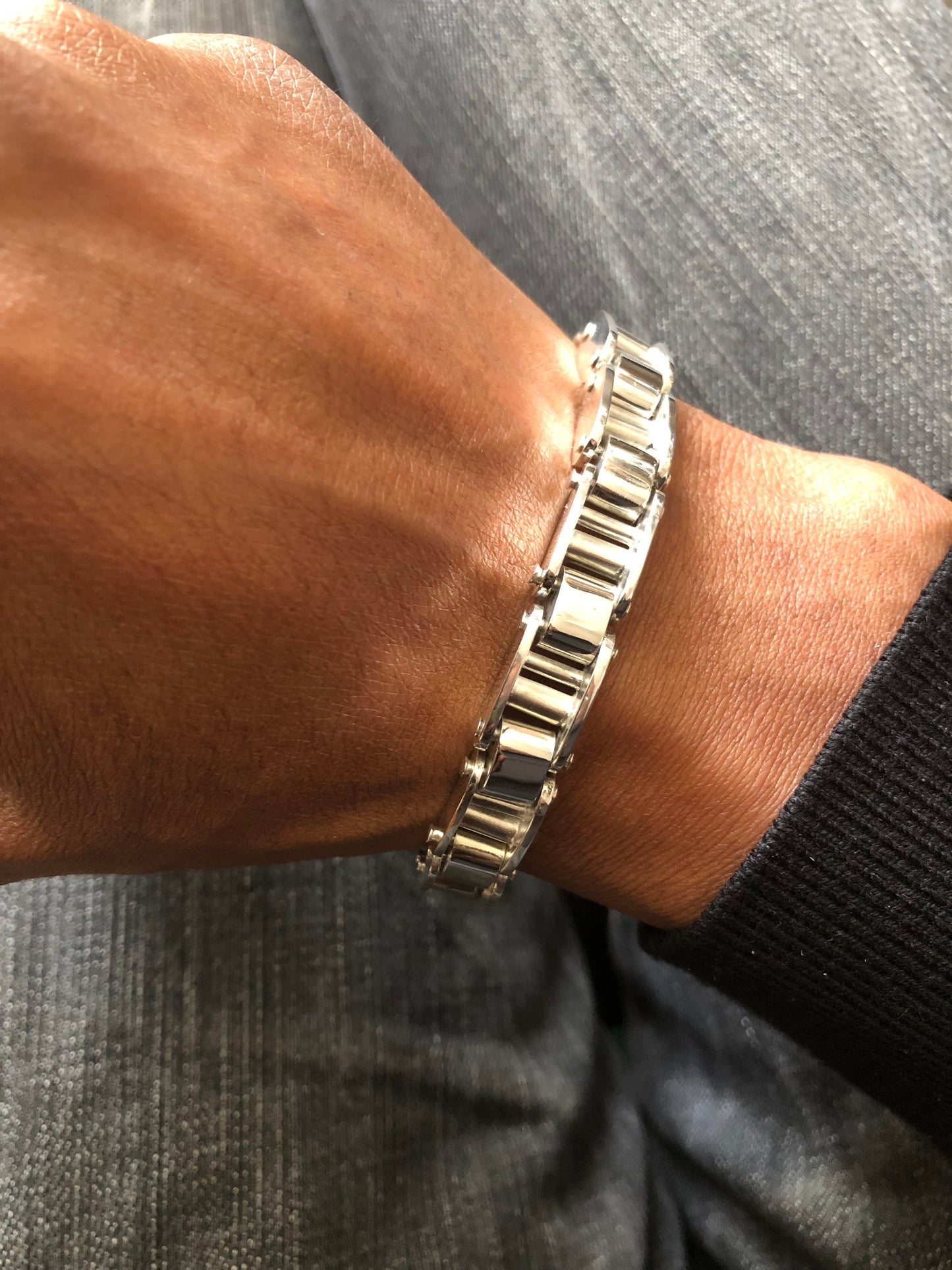 Men’s solid silver bracelet