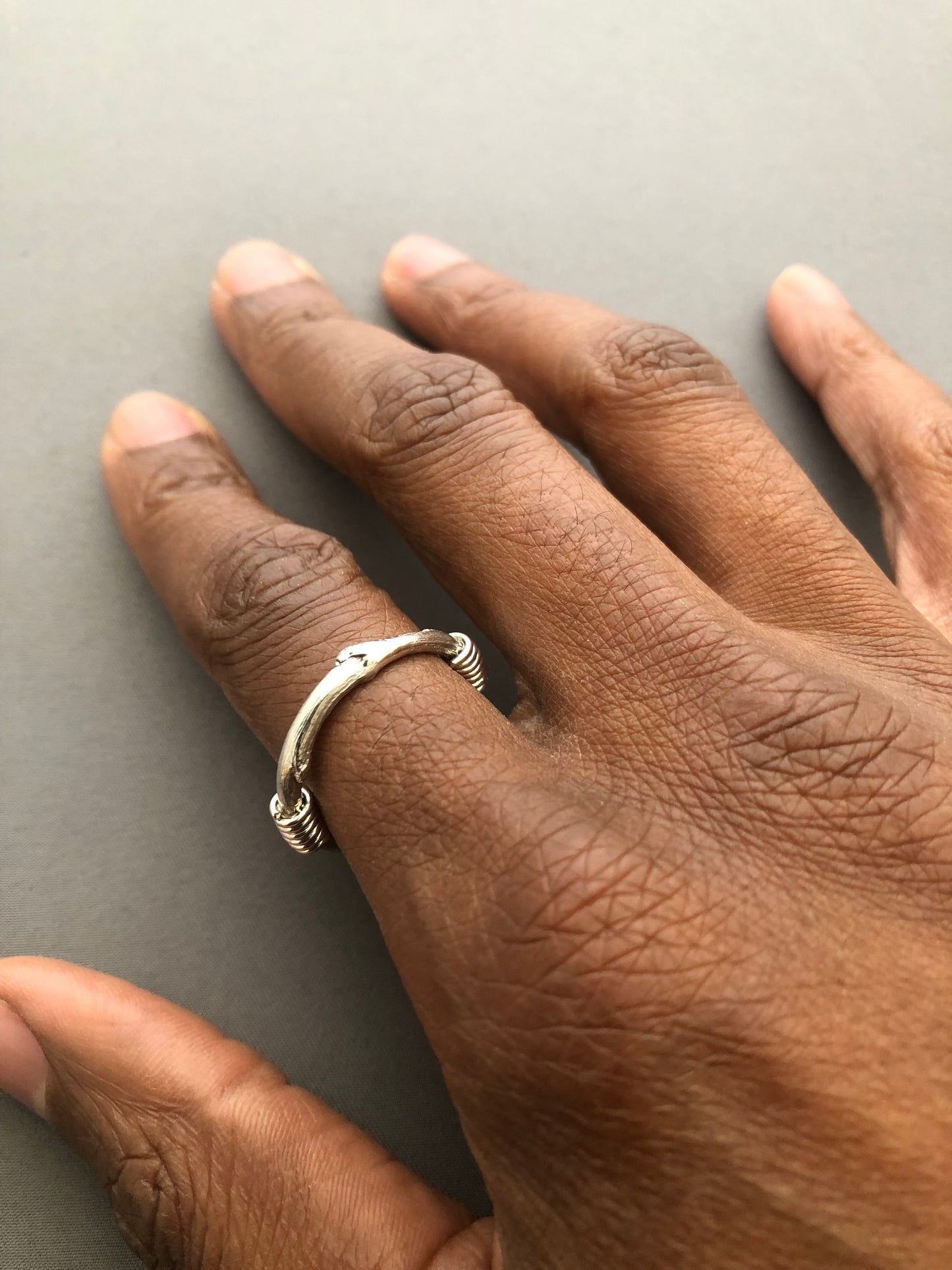 Men’s solid silver twig spring ring