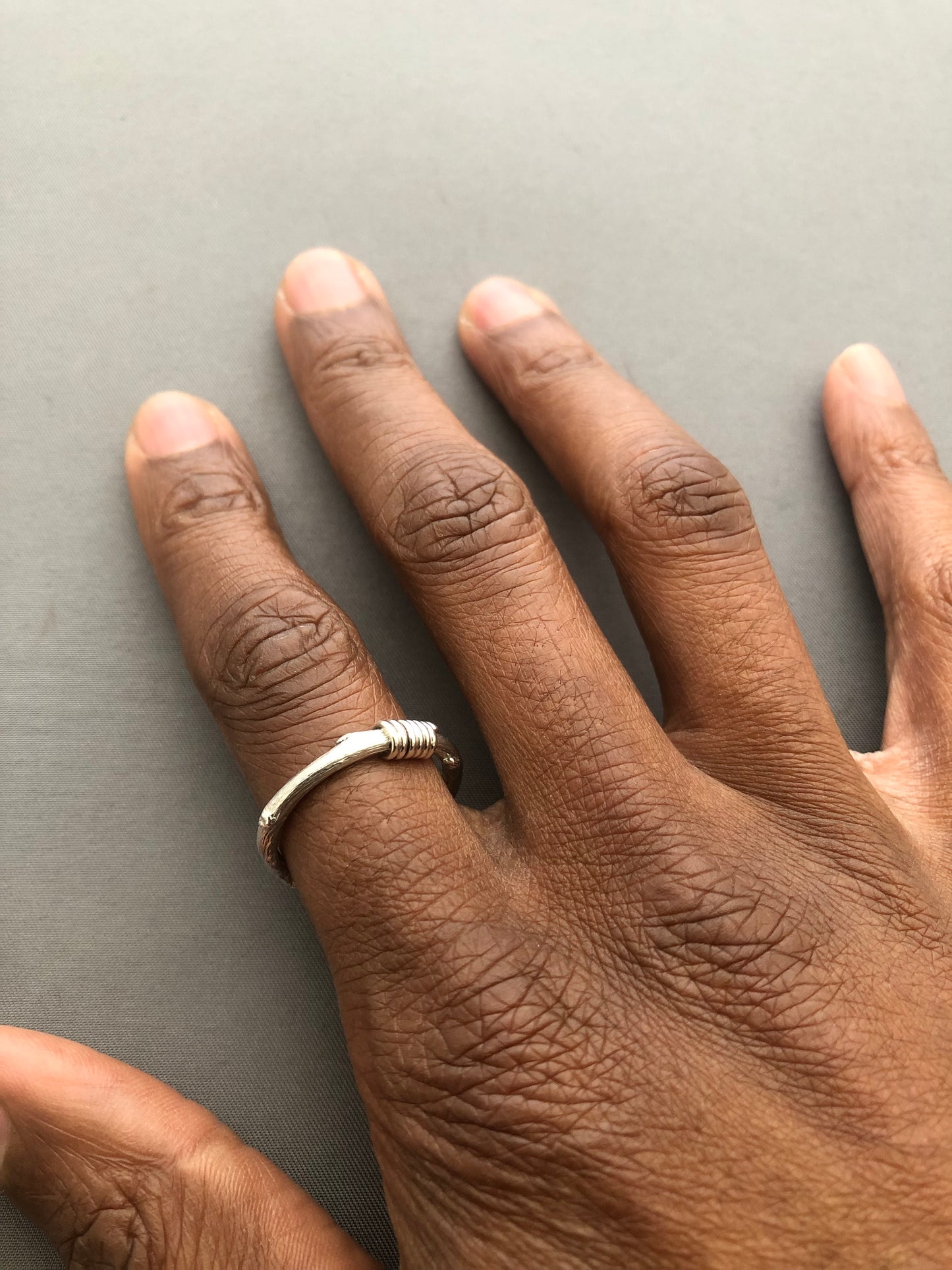 Men’s solid silver twig spring ring
