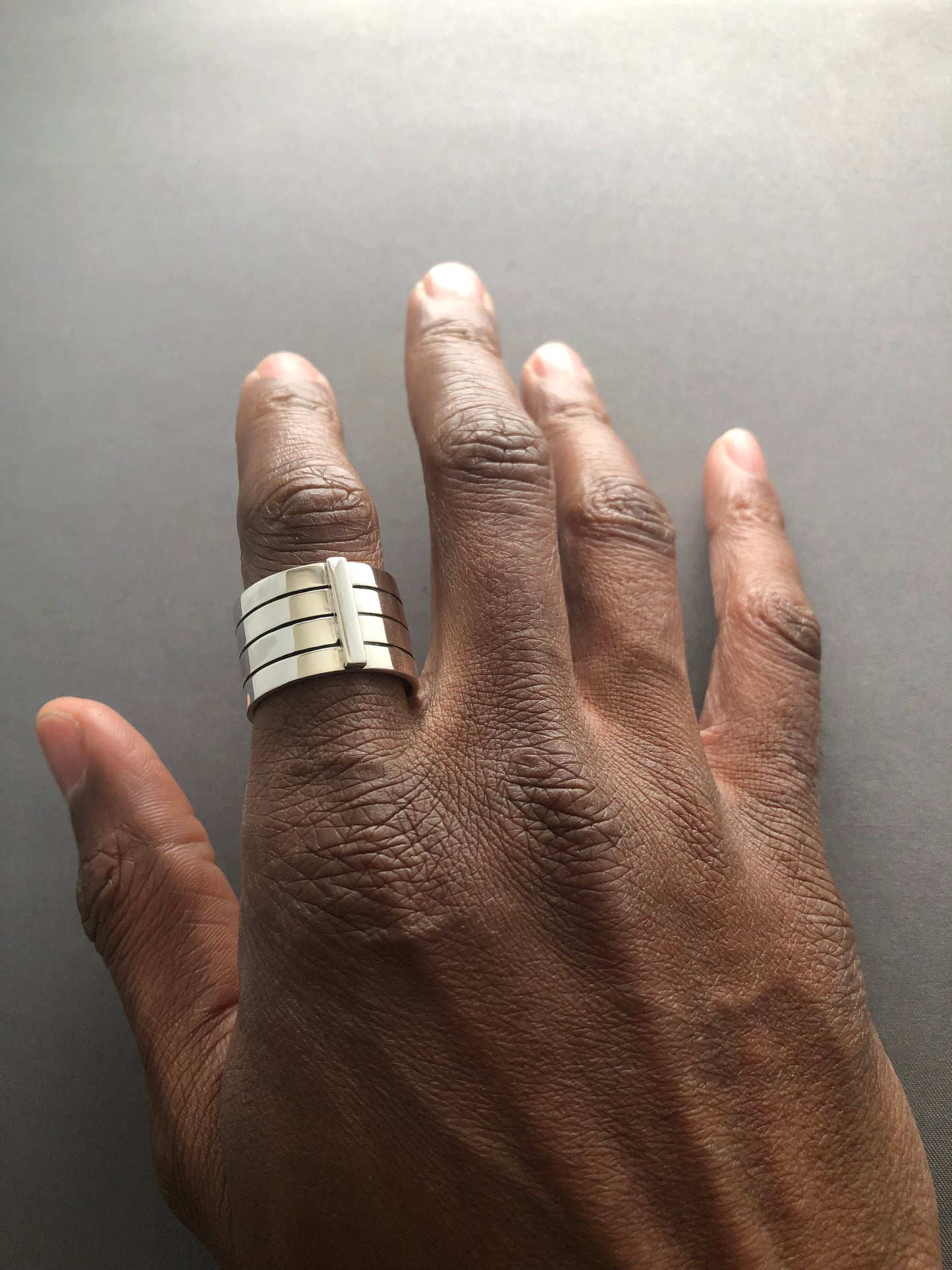 Men’s solid silver hand made ring 1