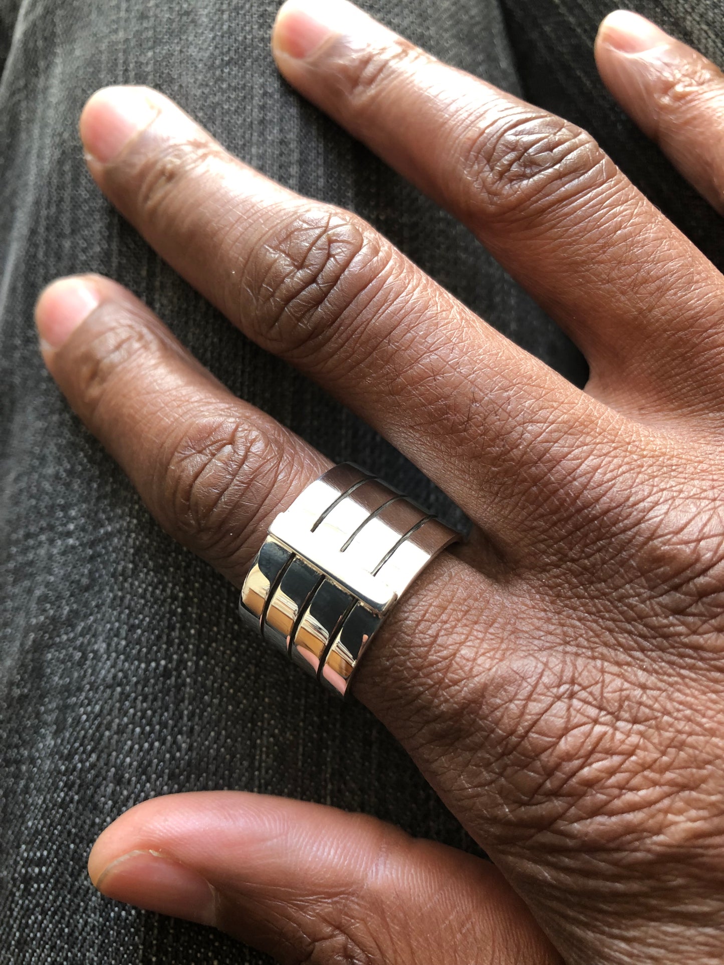 Men’s solid silver hand made ring 1