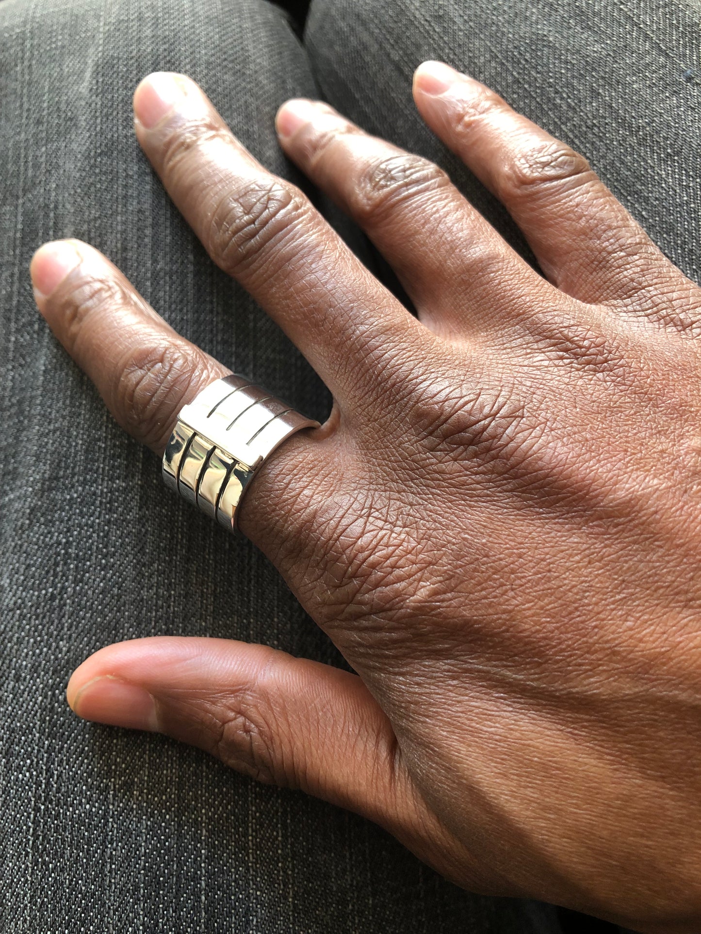 Men’s solid silver hand made ring 1