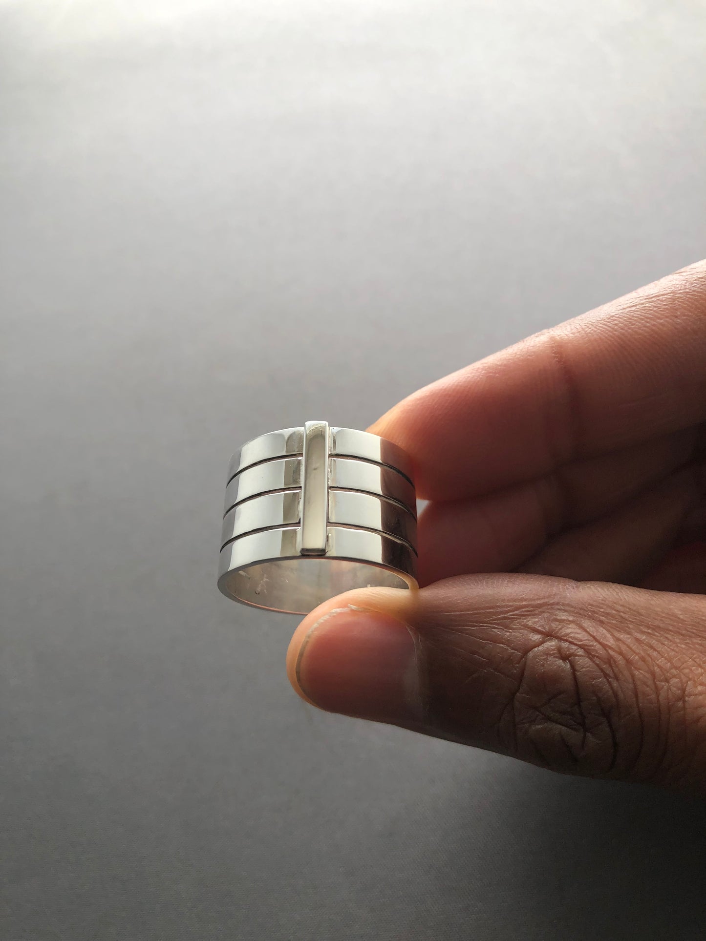 Men’s solid silver hand made ring 1