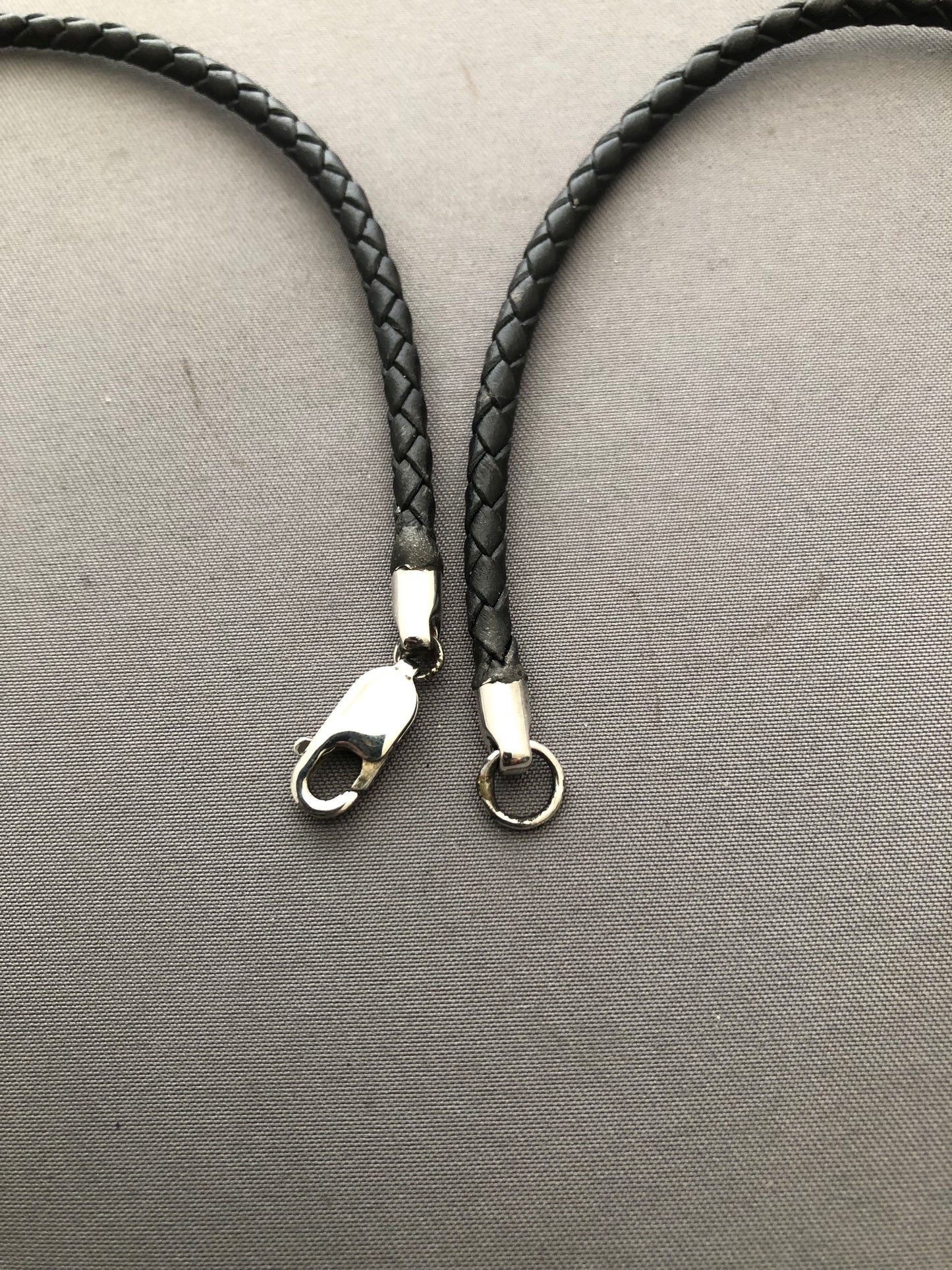 Solid silver African mask & leather chain