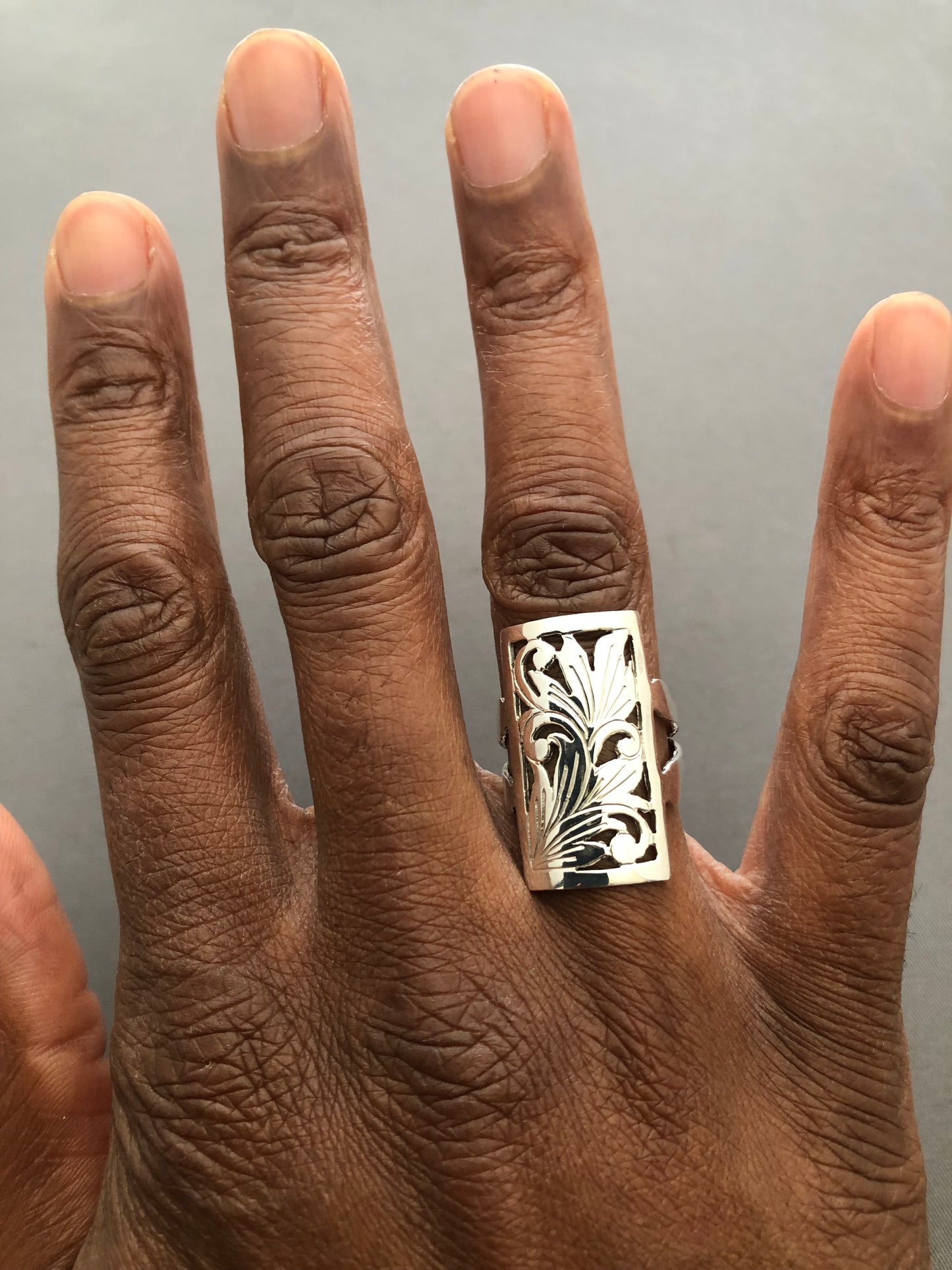 Ladies solid silver square ring