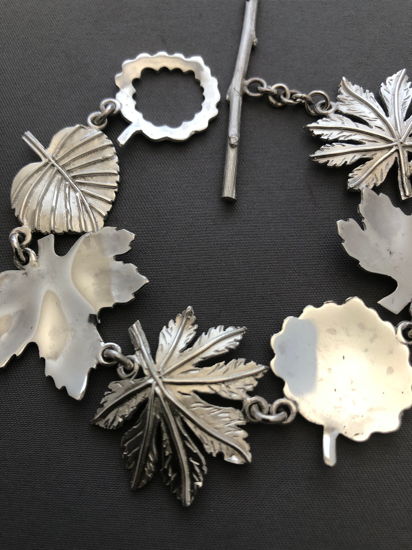 Ladies solid silver leaf bracelet