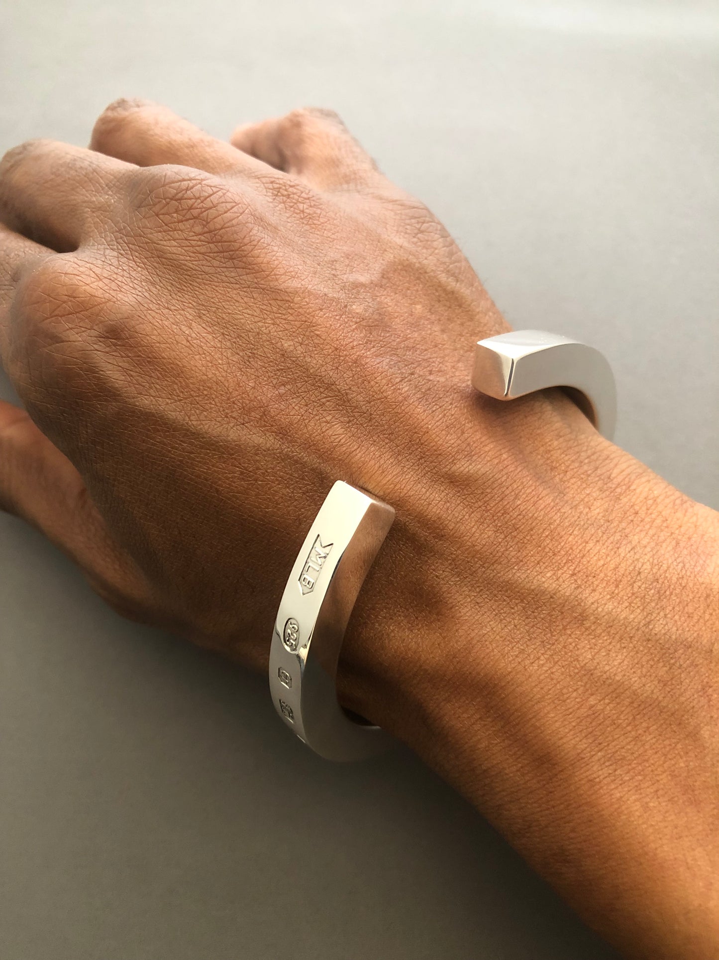 Men’s heavy square solid silver bangle