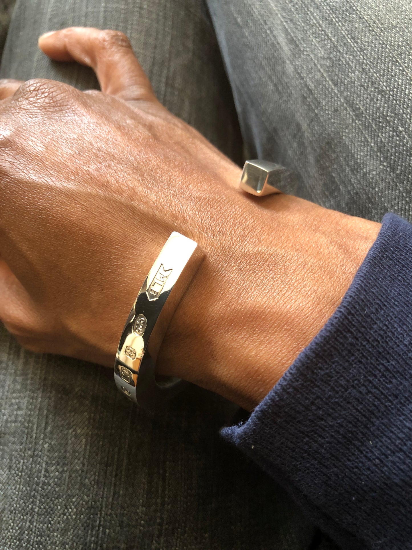 Men’s heavy square solid silver bangle