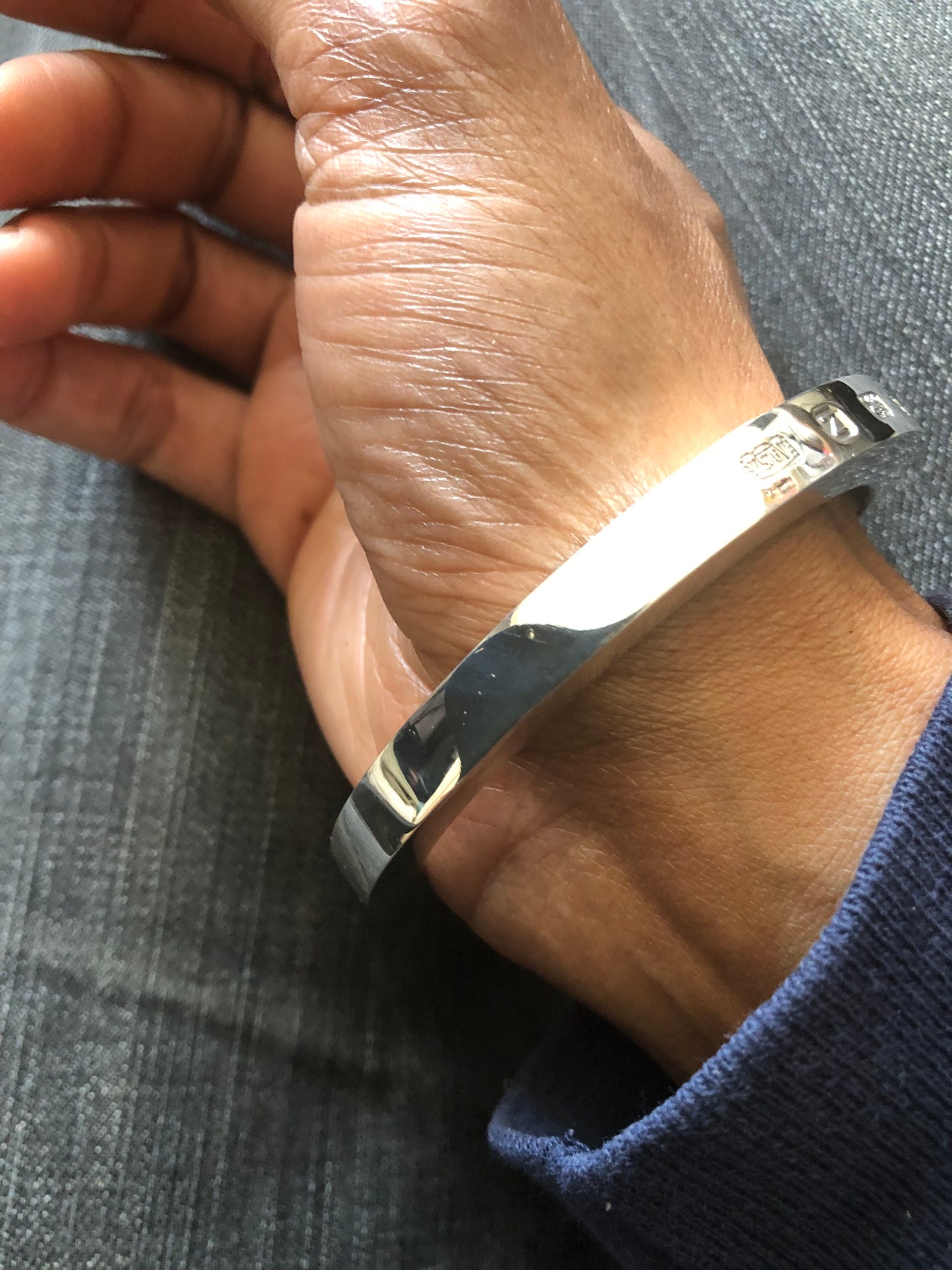 Men’s heavy square solid silver bangle