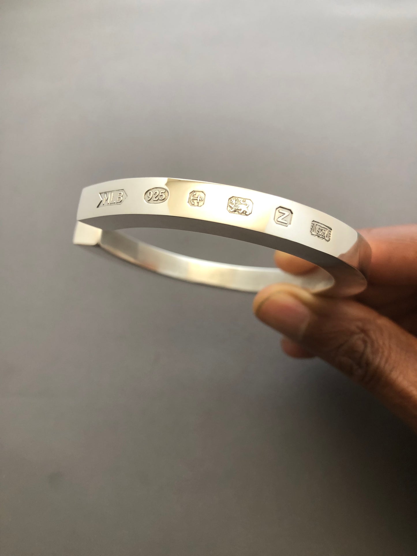 Men’s heavy square solid silver bangle