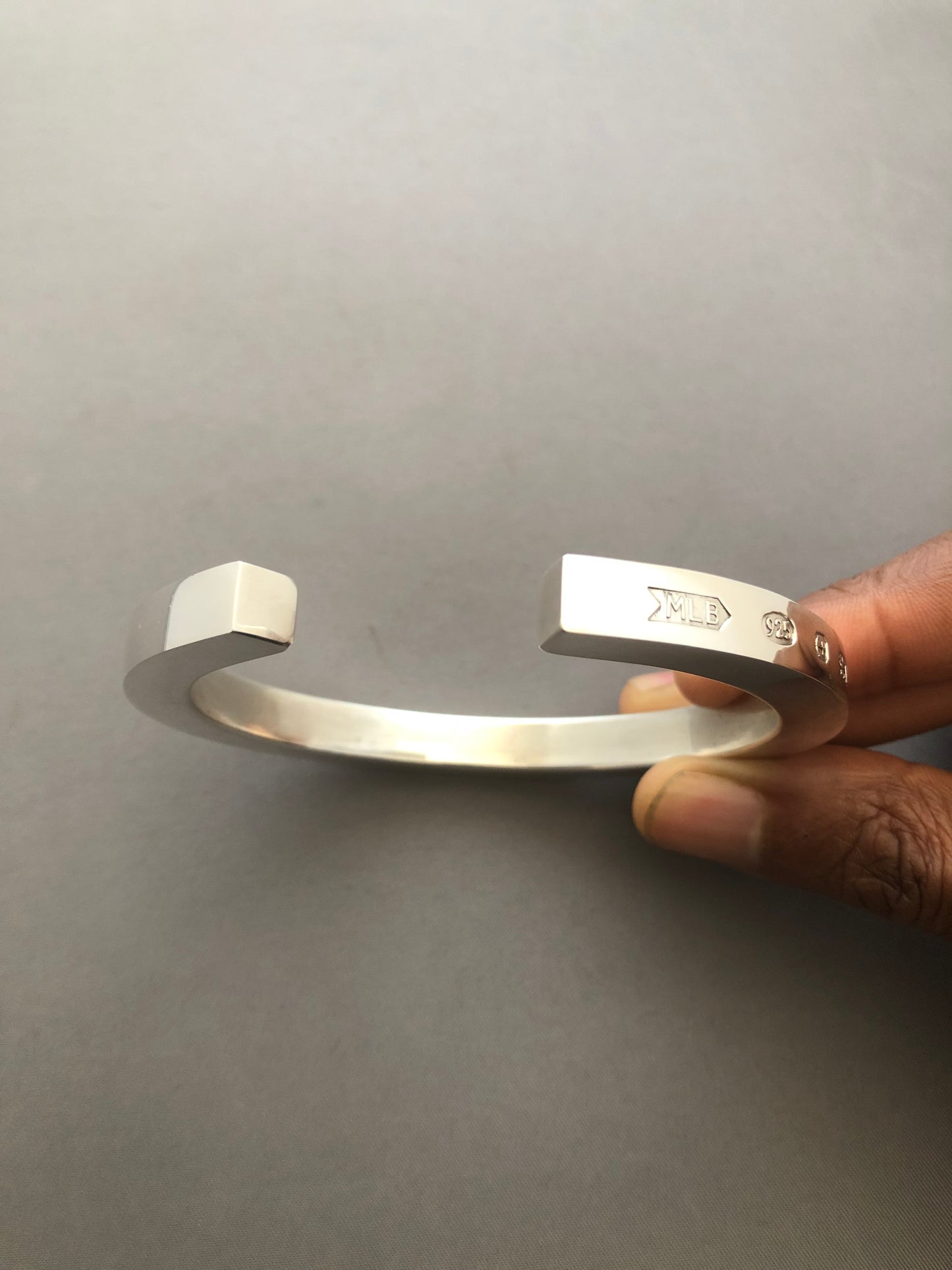Men’s heavy square solid silver bangle