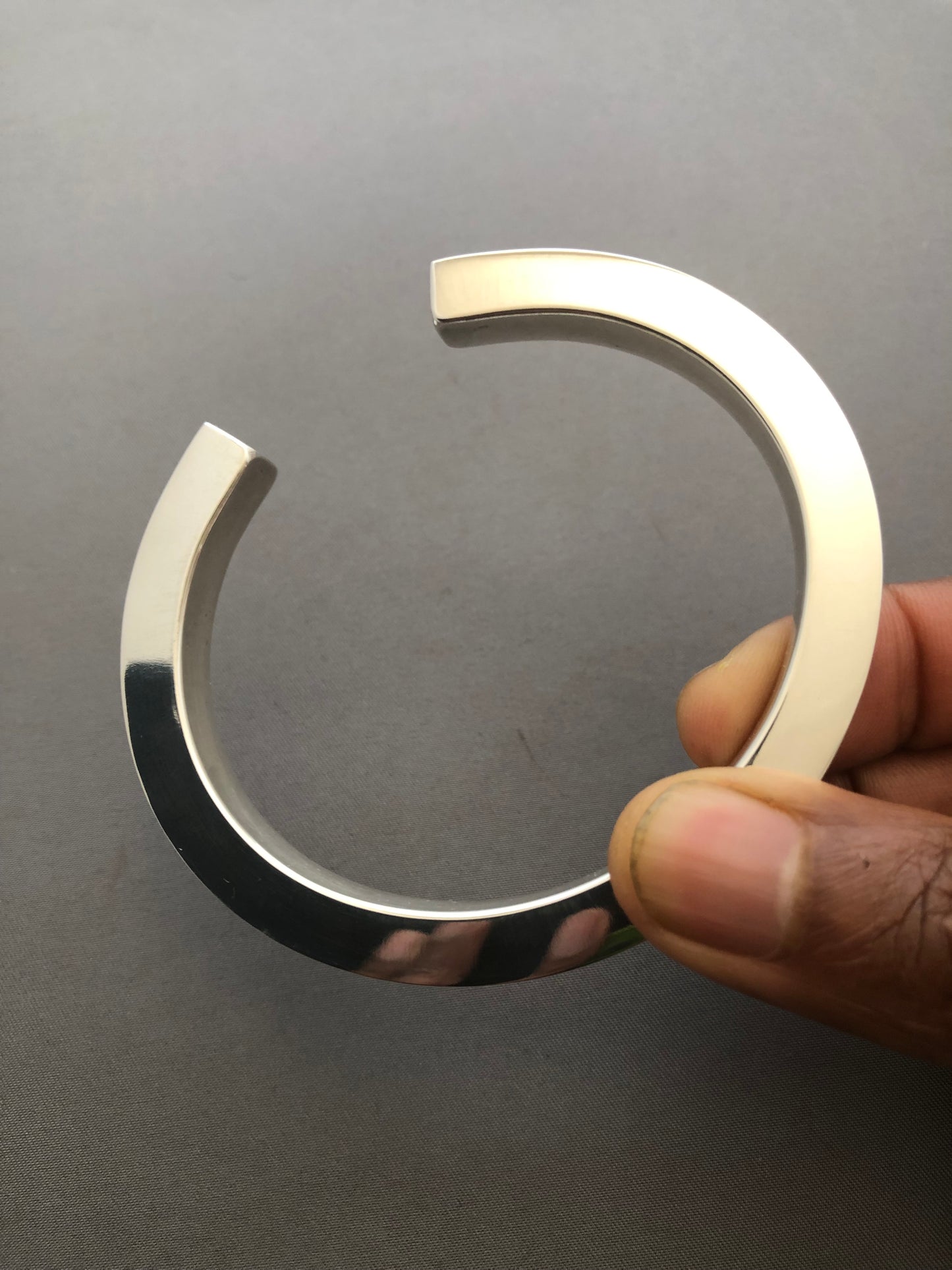 Men’s heavy square solid silver bangle
