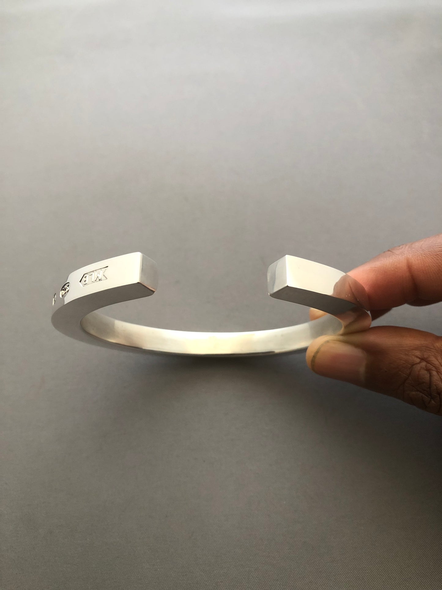 Men’s heavy square solid silver bangle