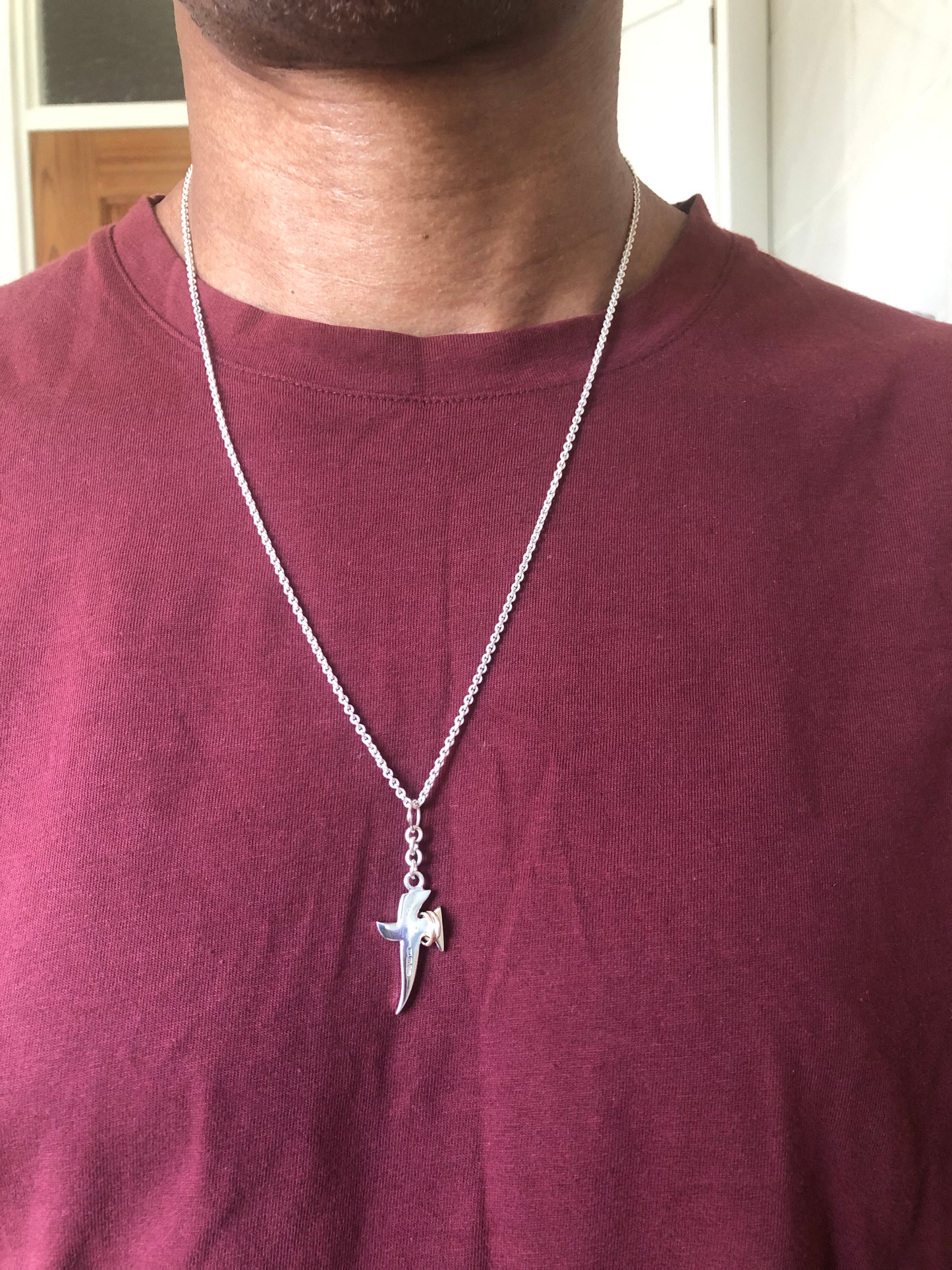 Solid silver & 9ct gold Cross pendant & chain