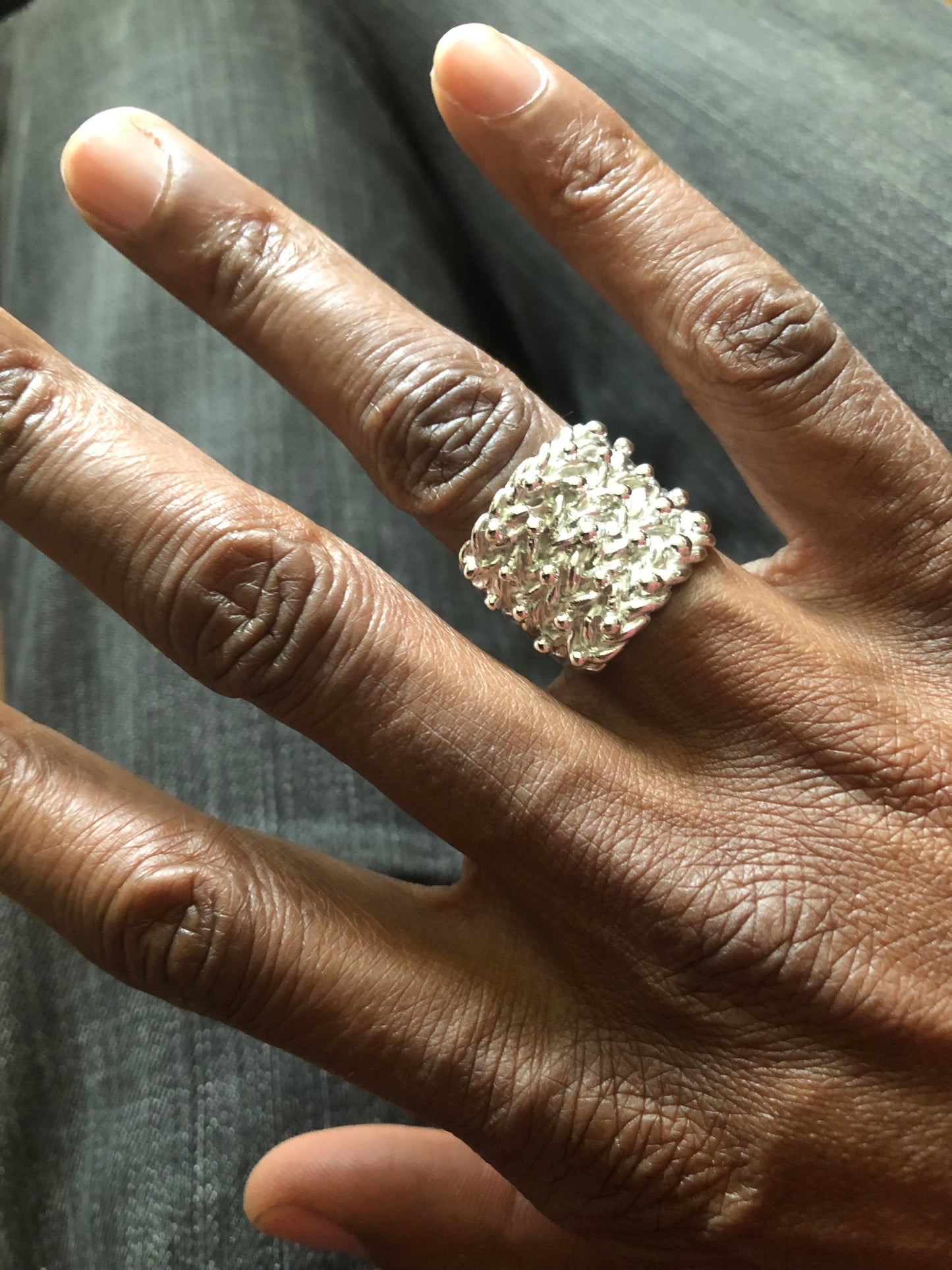Solid silver keeper ring